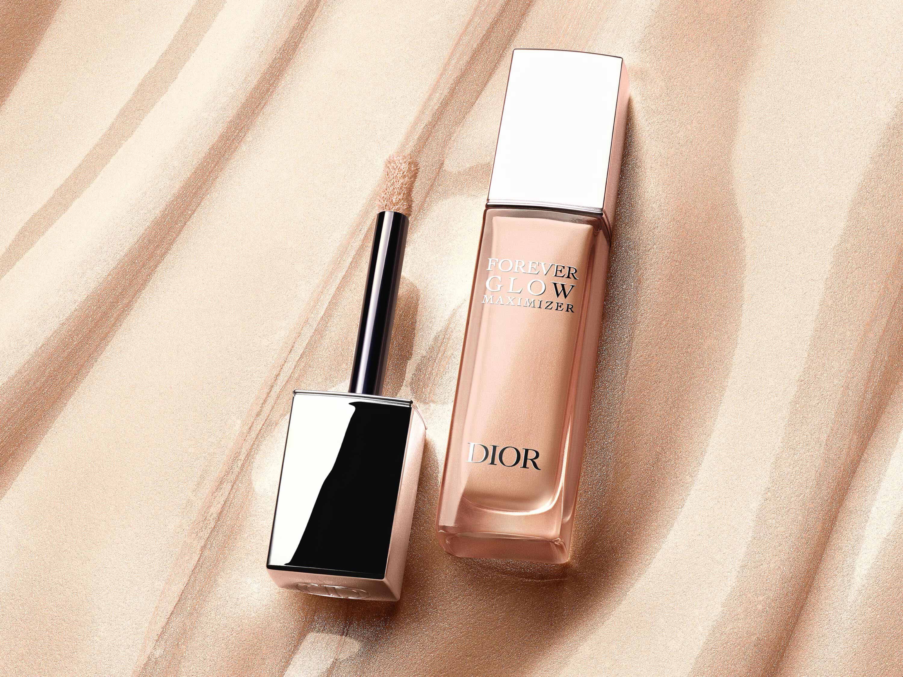 Forever-Mars24_Ecom_Mood_Glow- Forever-Mars24_Ecom_Mood_Glow-