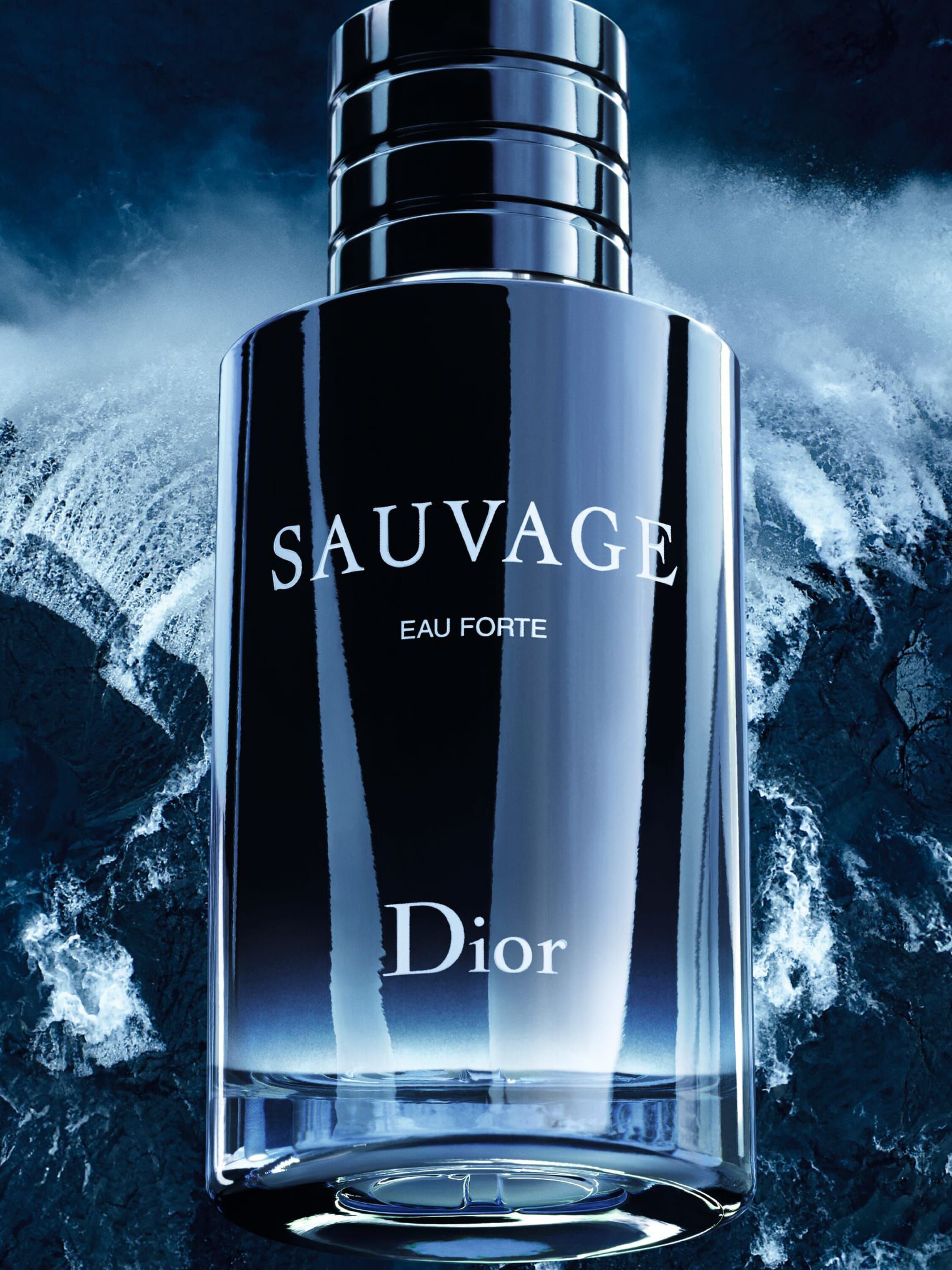 DIOR_COM_SAUVAGE_10YEARS_2250x