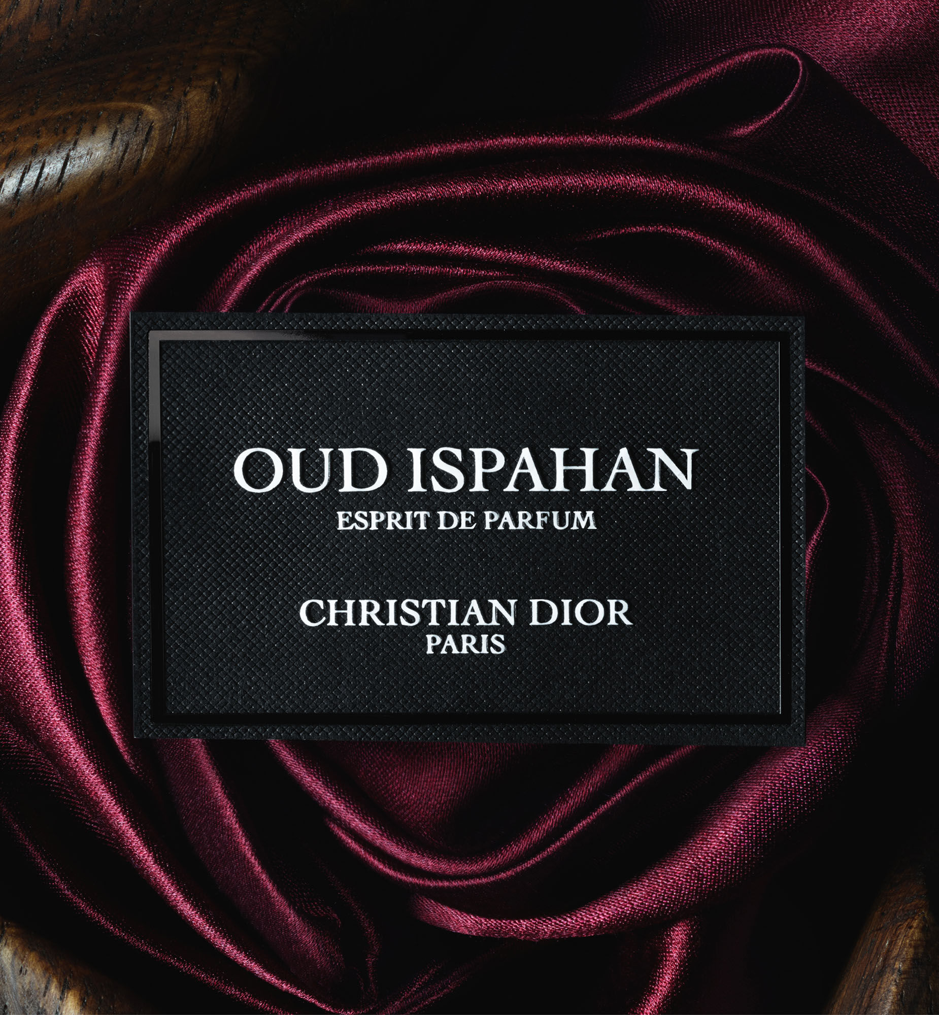 雨の日特集セール★Dior OUD ISPAHAN 80ml Oud Ispahan Esprit de Parfum: Extrait de Parfum, Oud Notes