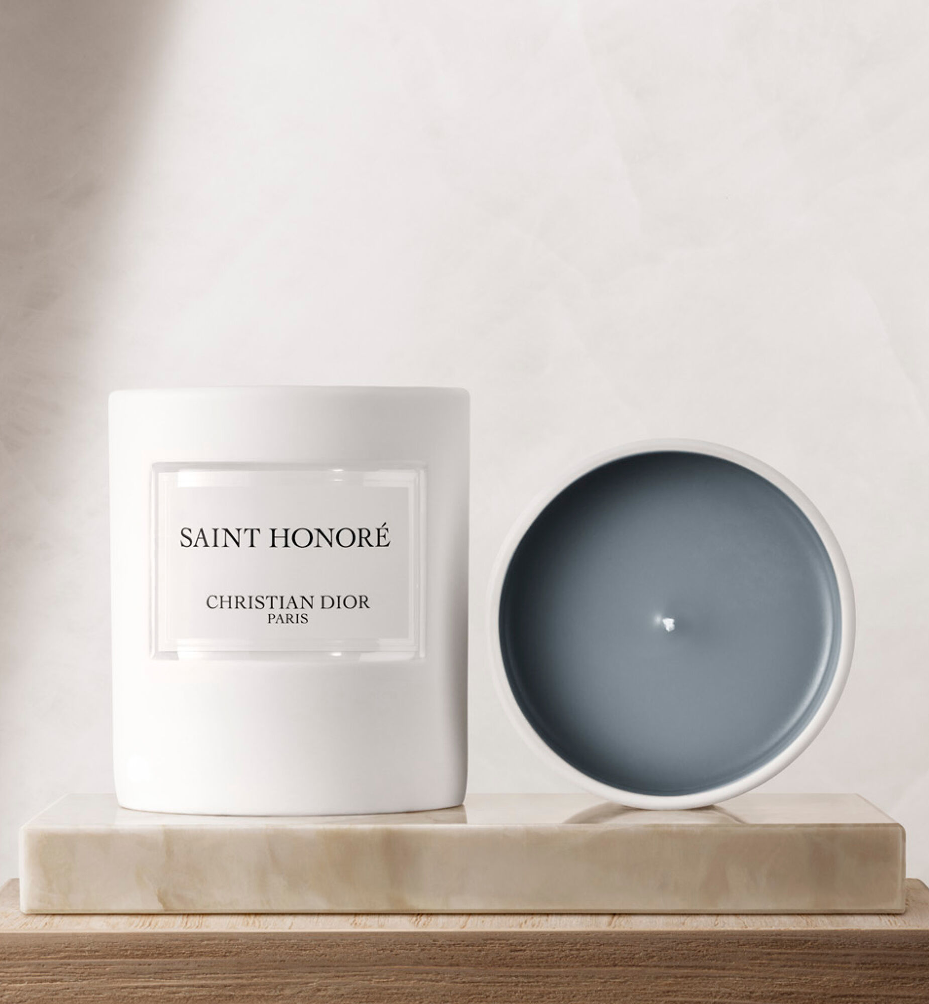 Saint-Honoré Scented Candle: Fragrant Art of Living Candle