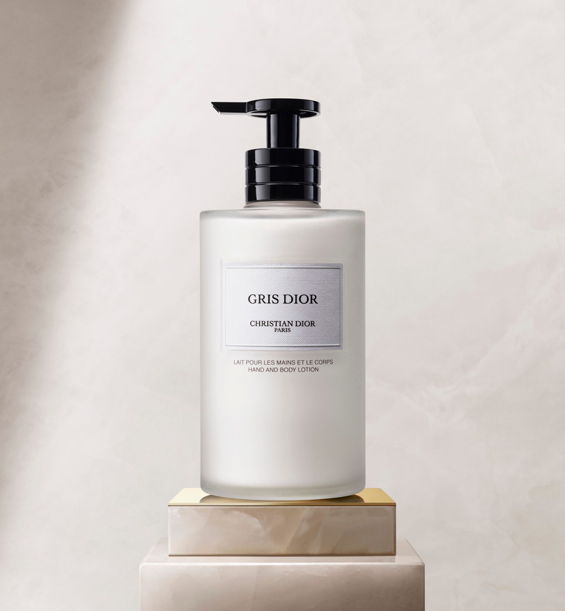 ディオール　アンブルニュイ　ハンド&ボディローション 350mL 試してみた】Dior アンブル ニュイ ハンド＆ボディ ローションの